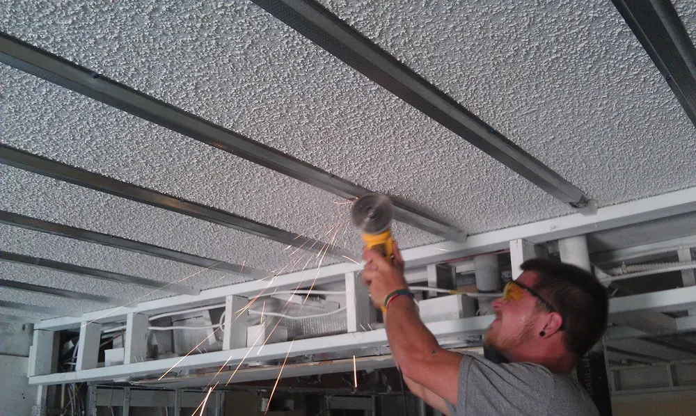 Slide of Del's Electrical Service