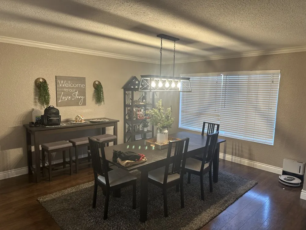 Slide of Delta Dawn Electric