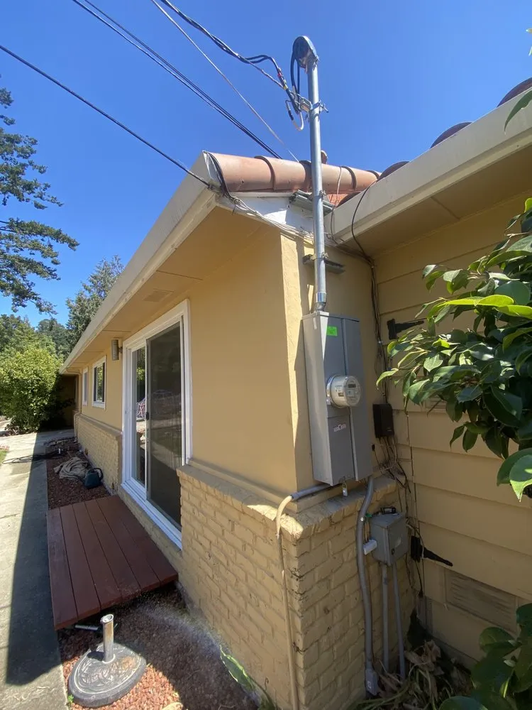 Slide of Delta Dawn Electric