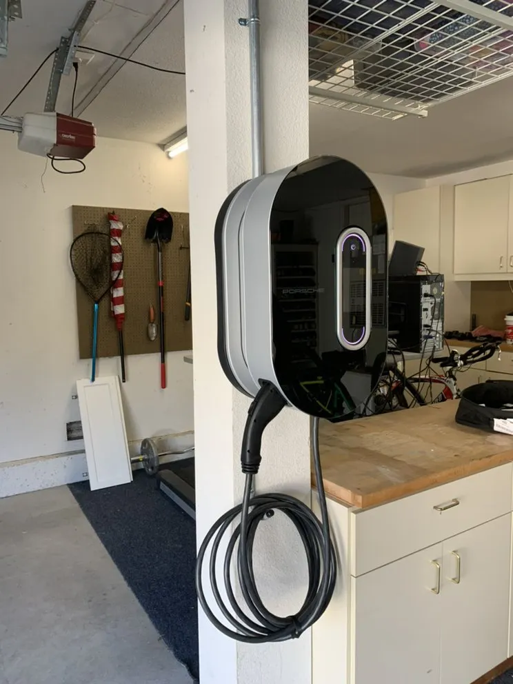 Slide of Delta Dawn Electric