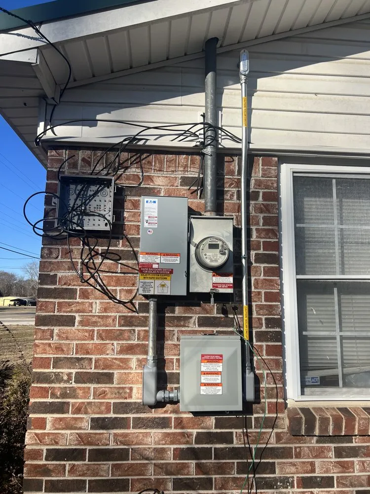 Professional circuit breaker repair in ,  by Delta Electric of Fort Smith