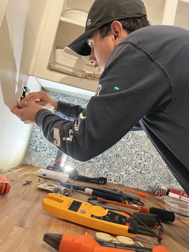 Slide of Delta Power Systems