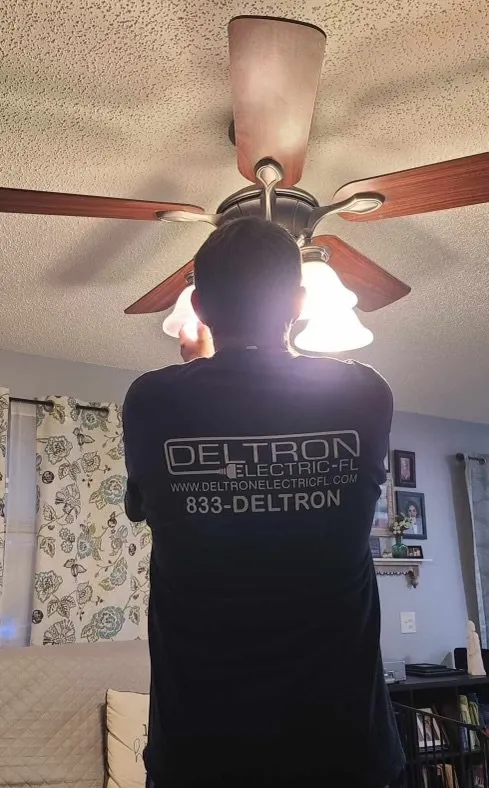 Expert emergency electrical service experts serving ,  - Deltron Electric FL