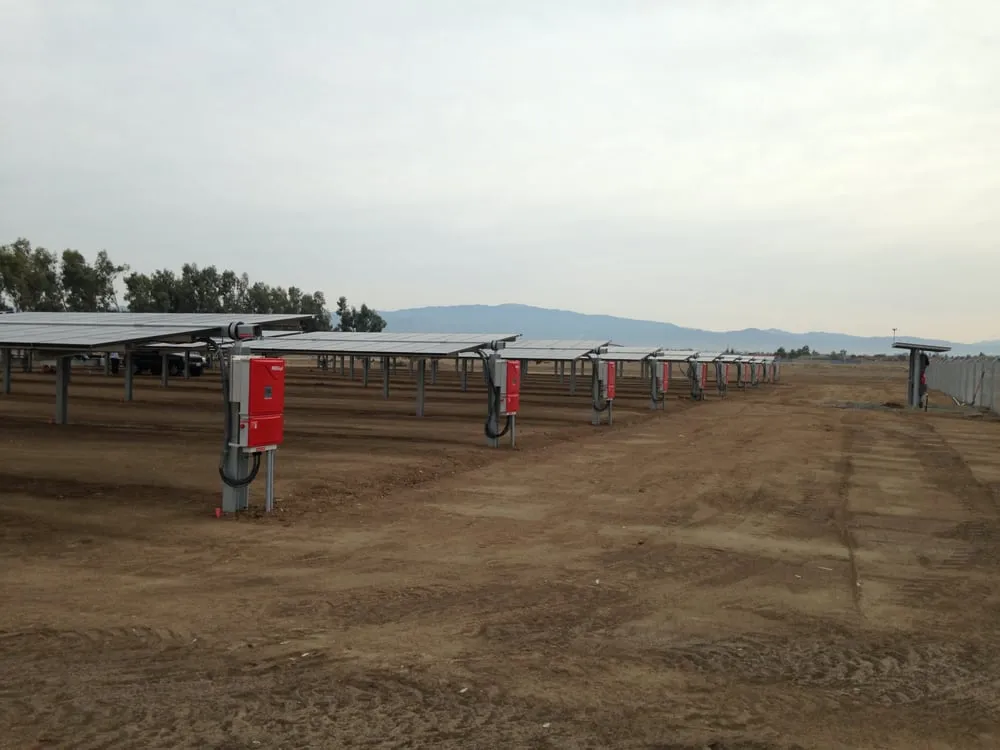 Slide of Deluxe Electric