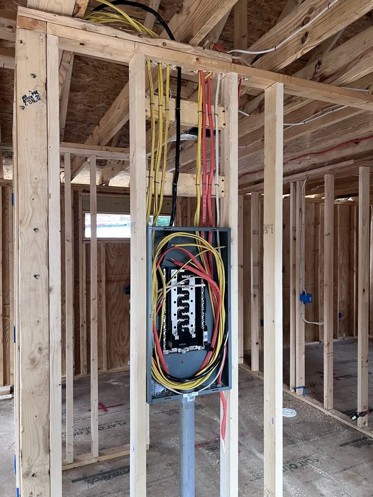 Reliable outlet and switch repair service in Santee, SC - Deluxe Electric