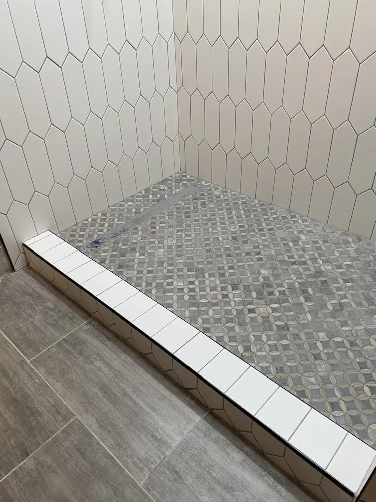 Slide of DeMar Plumbing & Electrical