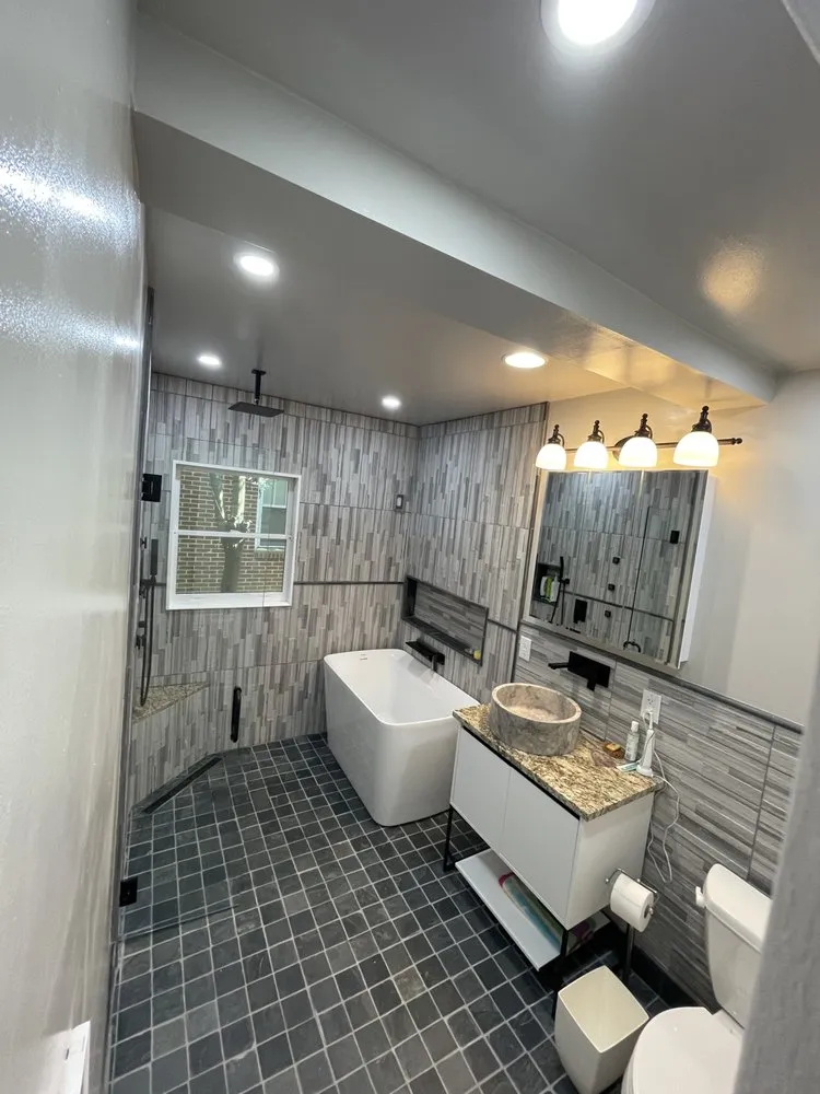 Slide of DeMar Plumbing & Electrical