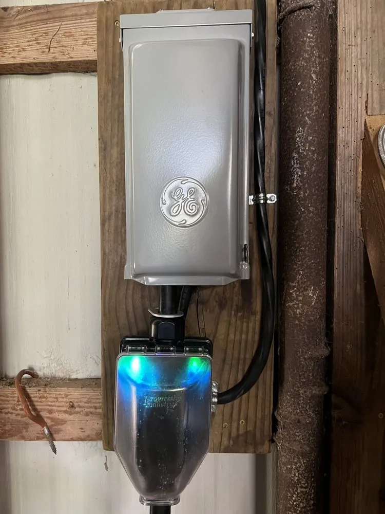 Slide of Dement Electrical Services 