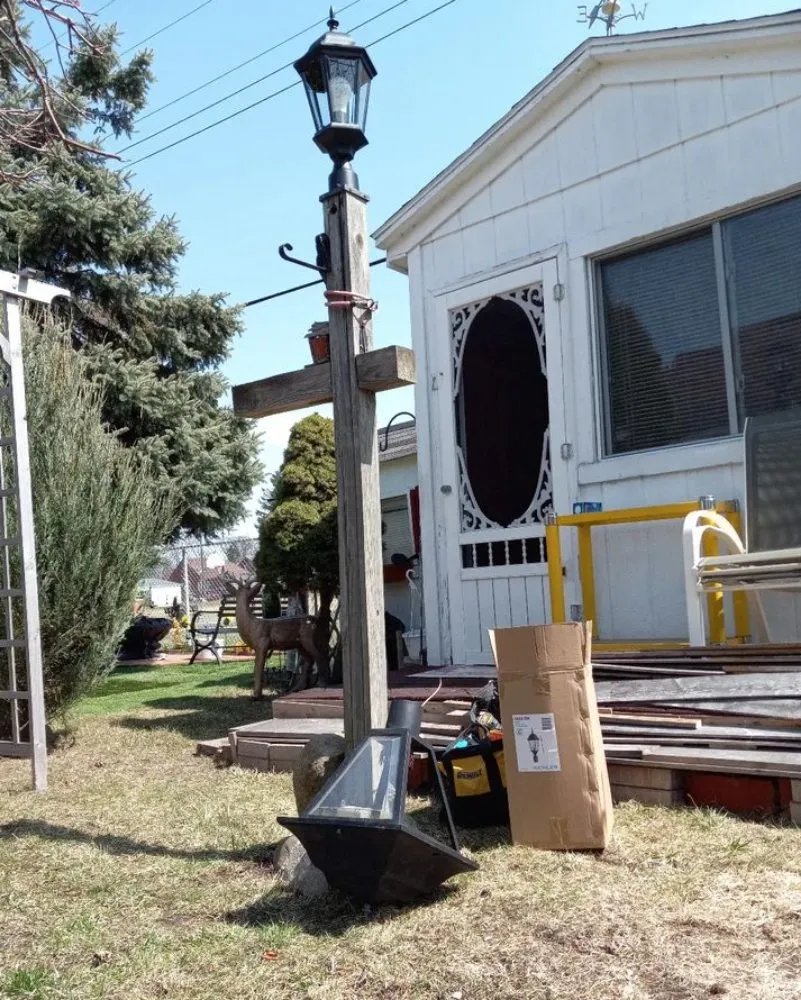 Licensed emergency electrical service experts serving Redford, MI - Dennis Electric