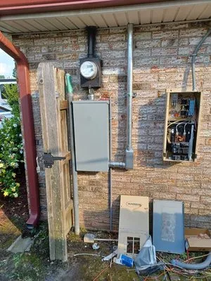 Denworc Electric Logo