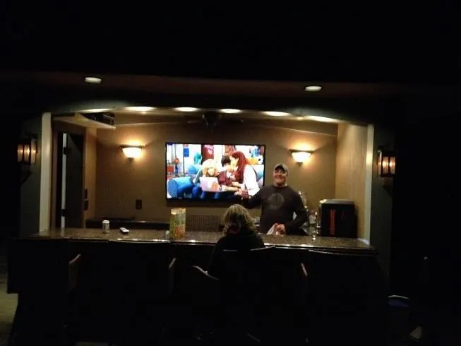 Licensed electrical service for homes in circuit breaker repair, by