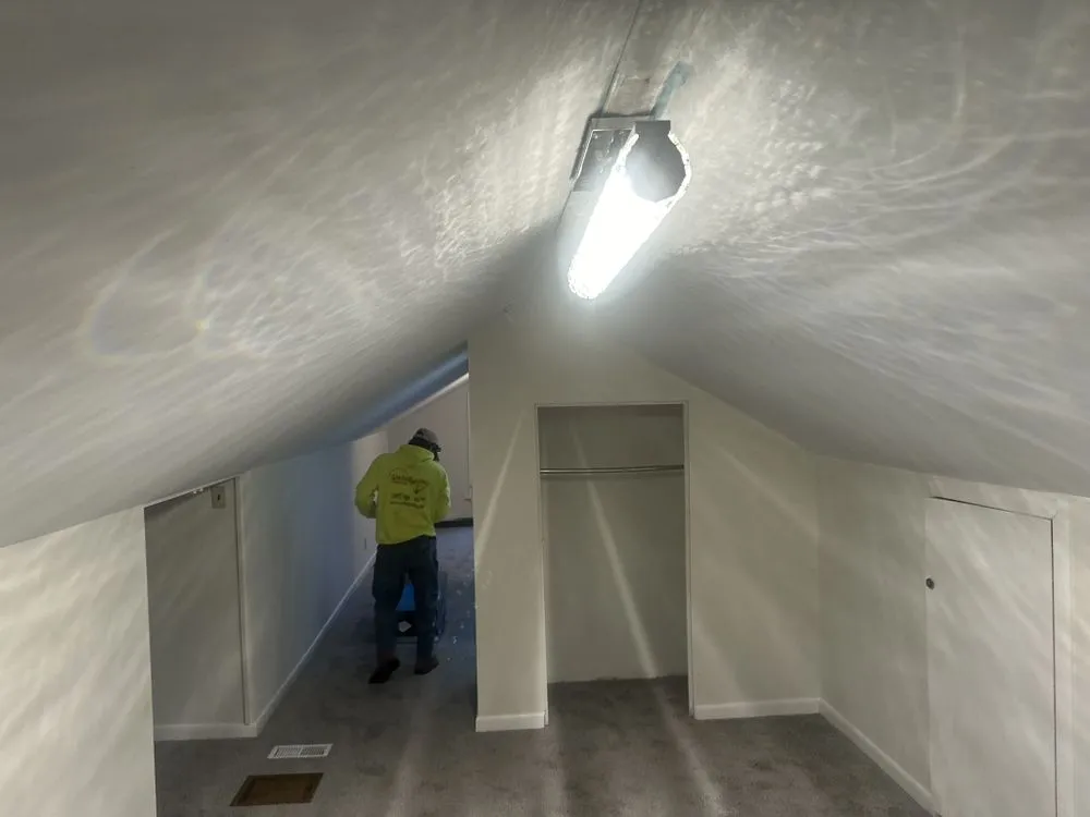 Slide of Derick Electrician