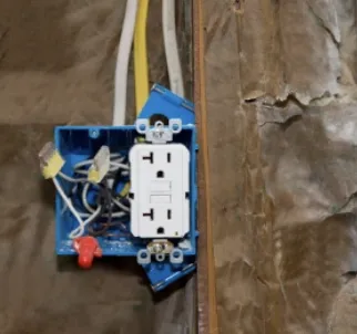 Slide of Derrick's Residential Maintenance