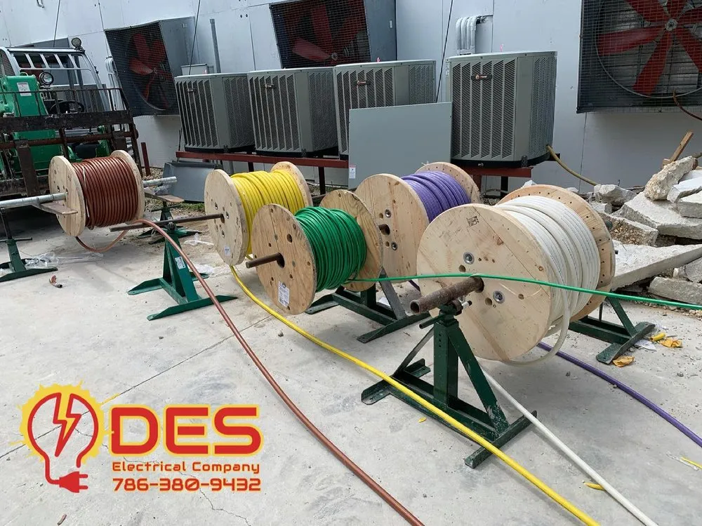 Slide of Des Electrical