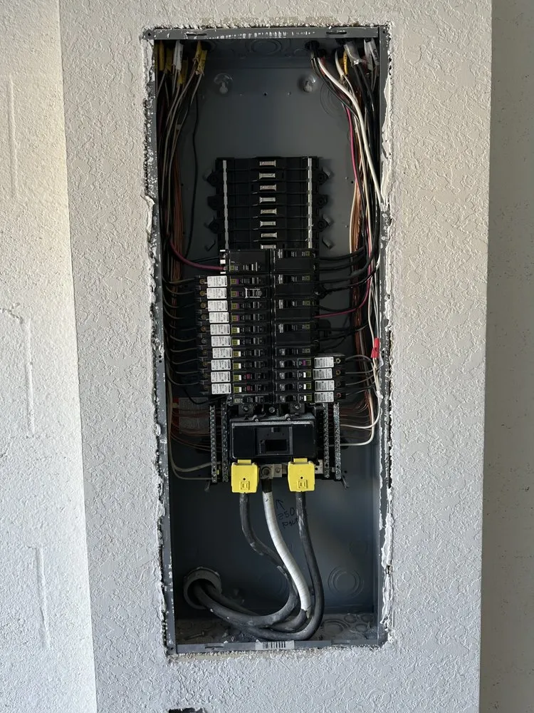 Slide of Des Electrical