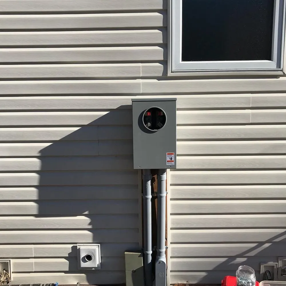 Slide of Des Plaines Electrician Service