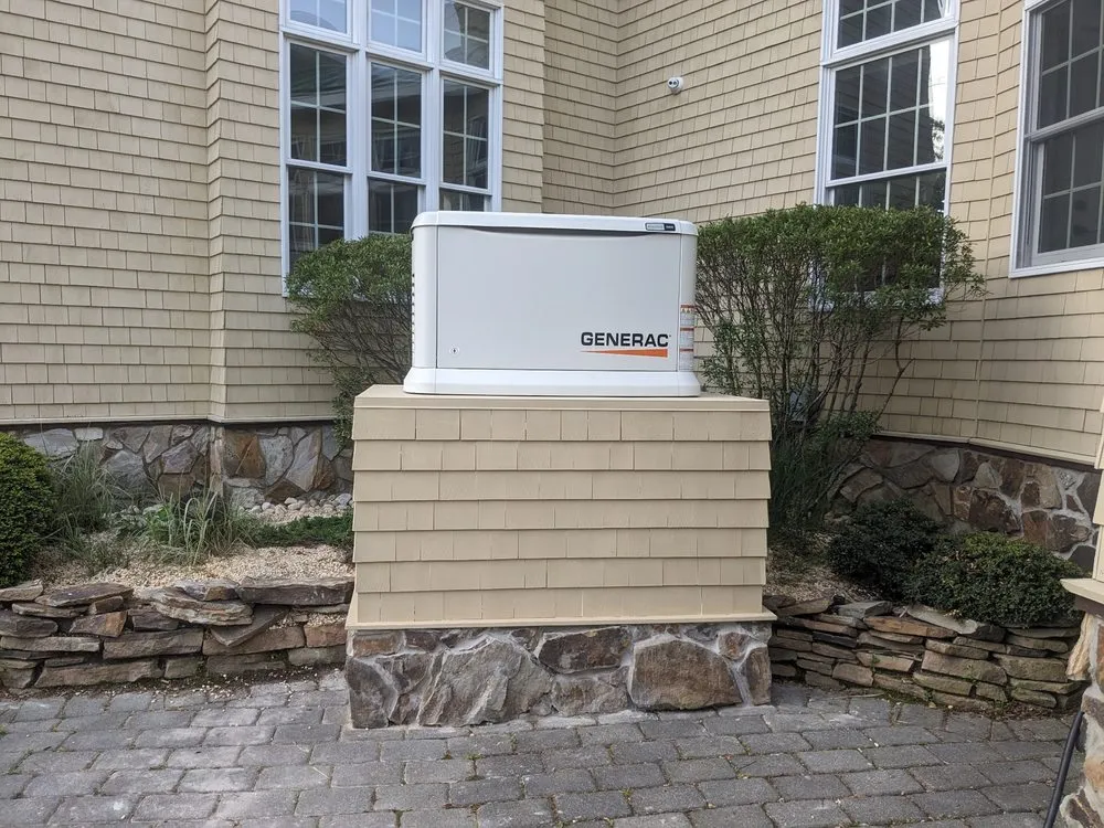 Licensed electrician providing lighting installation in Brick Township, NJ - Desanto Electric