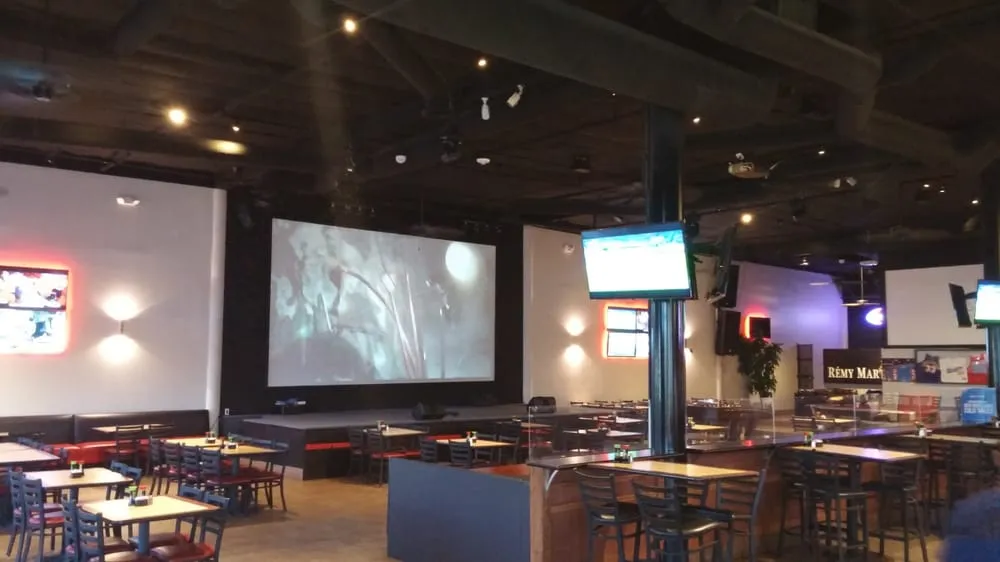 Reliable emergency electrical service experts serving ,  - Desert Elite Electric & Construction, Inc.