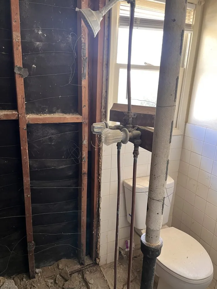 Slide of Desert Fixers