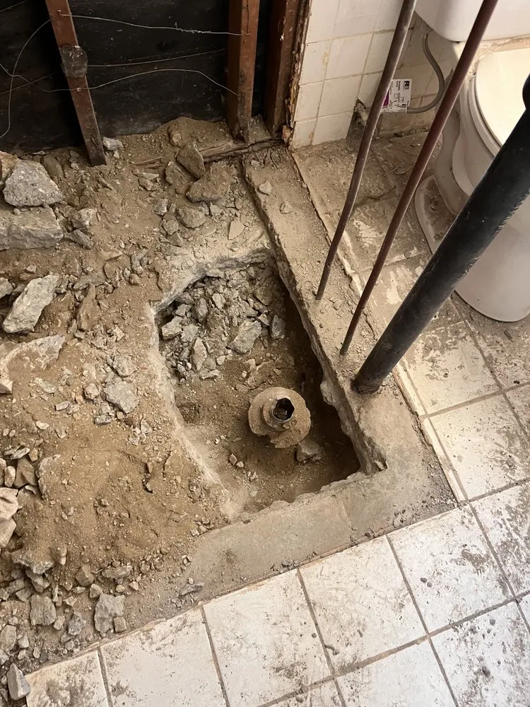 Slide of Desert Fixers