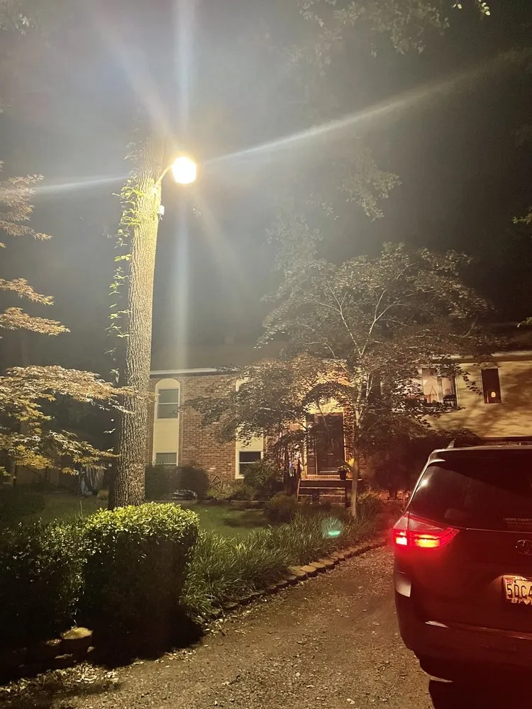 Slide of Deshaies Electrical Services