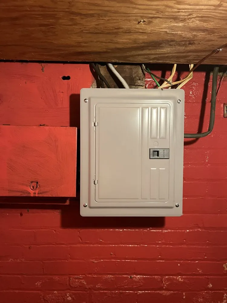 Slide of Detroit Twins Electrical