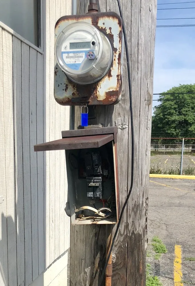 Slide of Detroit Voltage