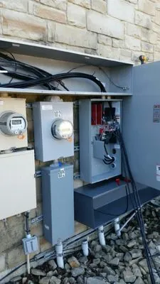 Deuce Electrical Logo