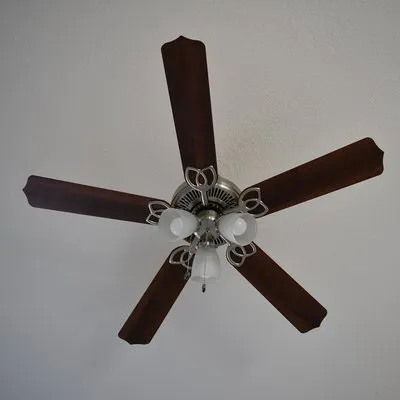 Devine Electrical Logo