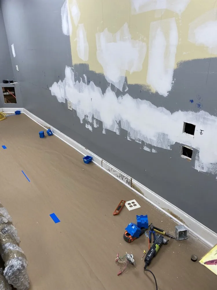 Slide of Dexworks Repairs and Handyman Services