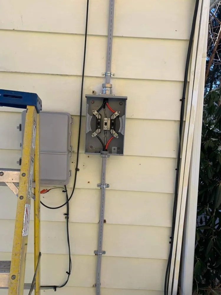 Slide of DFE Electrical Services