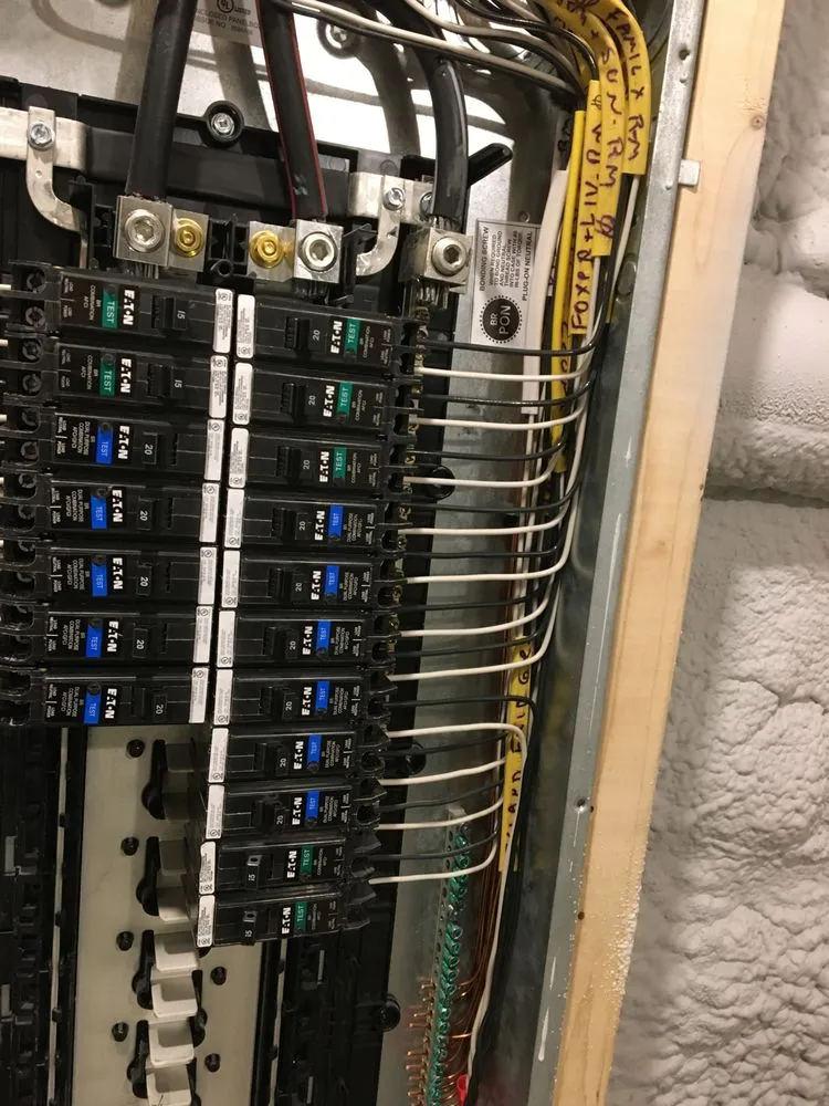 Slide of D&H Electrical