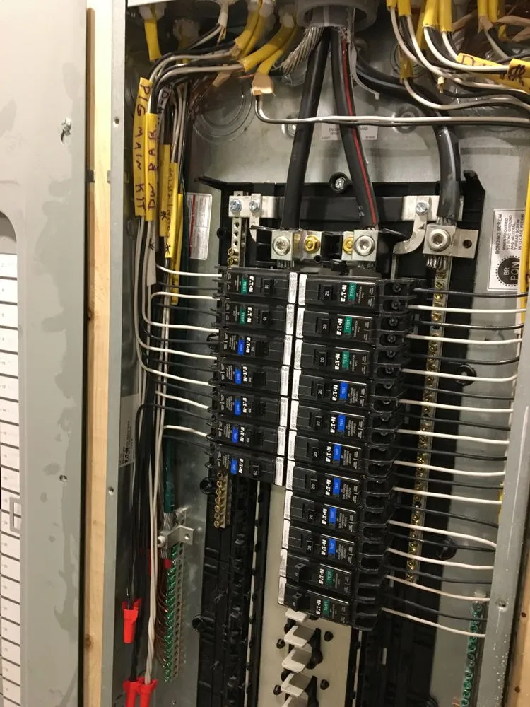 Slide of D&H Electrical