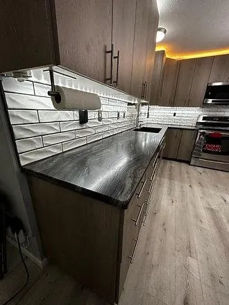 Slide of DHD Contractors