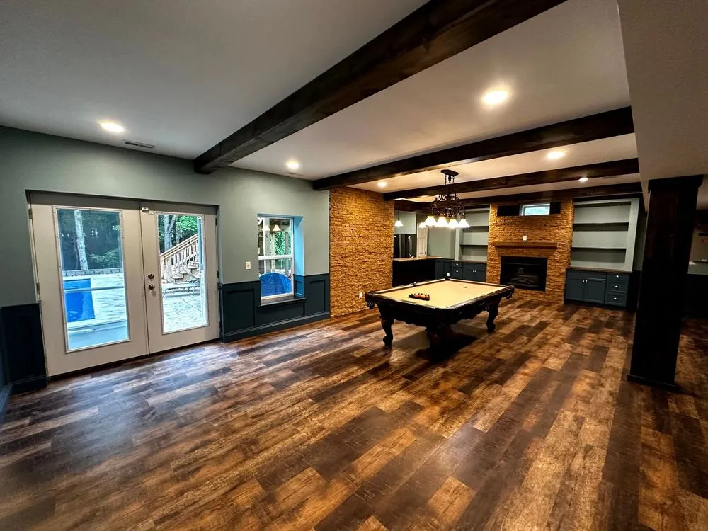 Slide of DHD Contractors