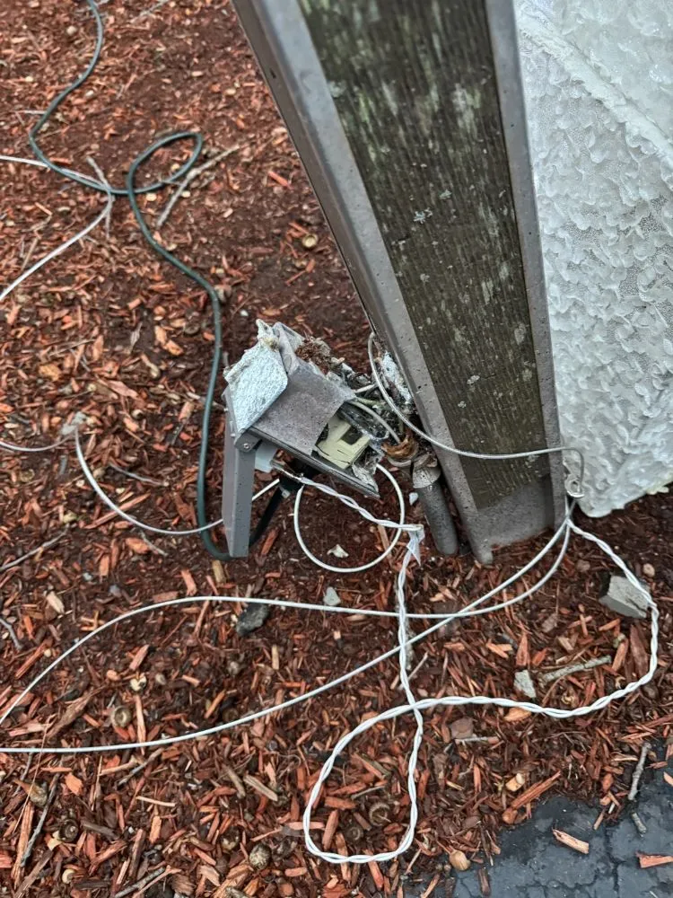 Slide of DHJ Electric