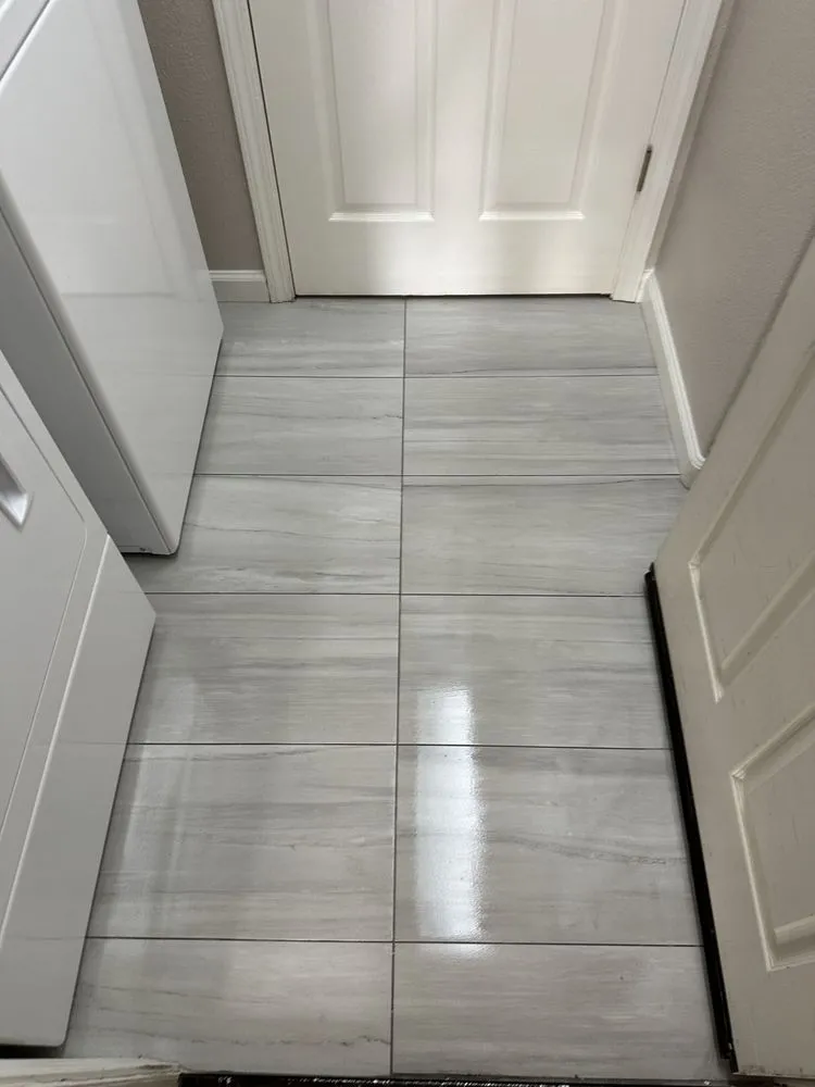 Slide of DI Elite Construction Services