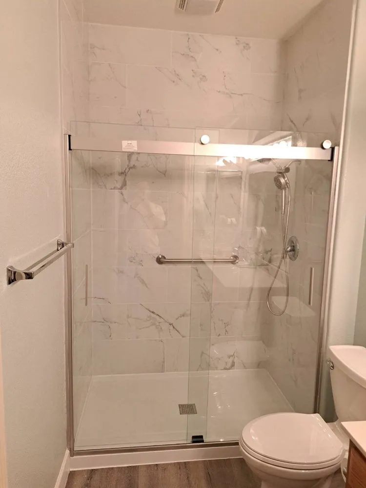 Expert electrician providing circuit breaker repair in , 