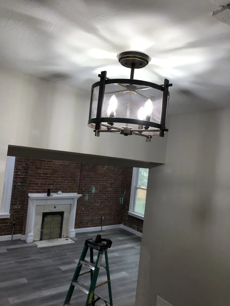 Slide of Diamalaye Electric