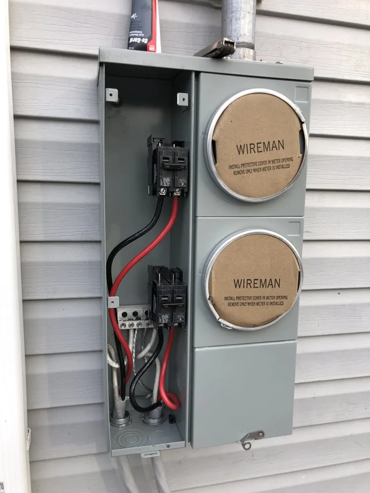 Slide of Diamalaye Electric