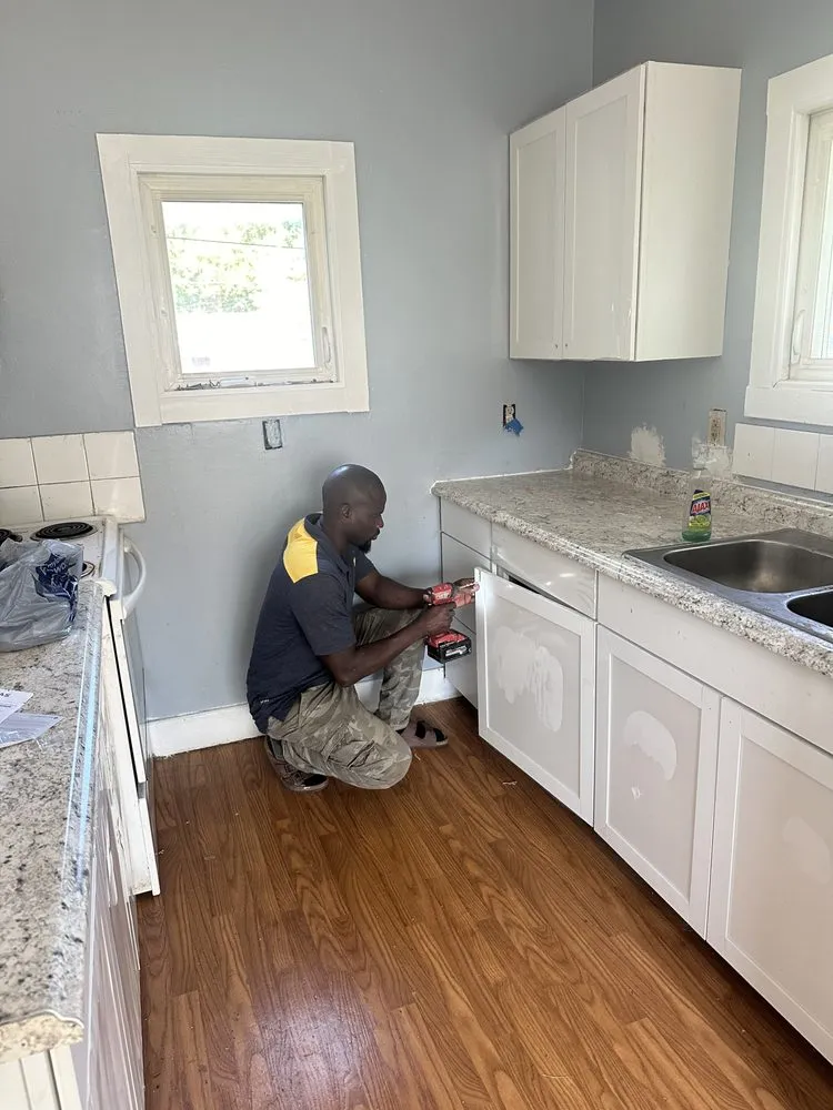 Slide of Diamalaye Electric