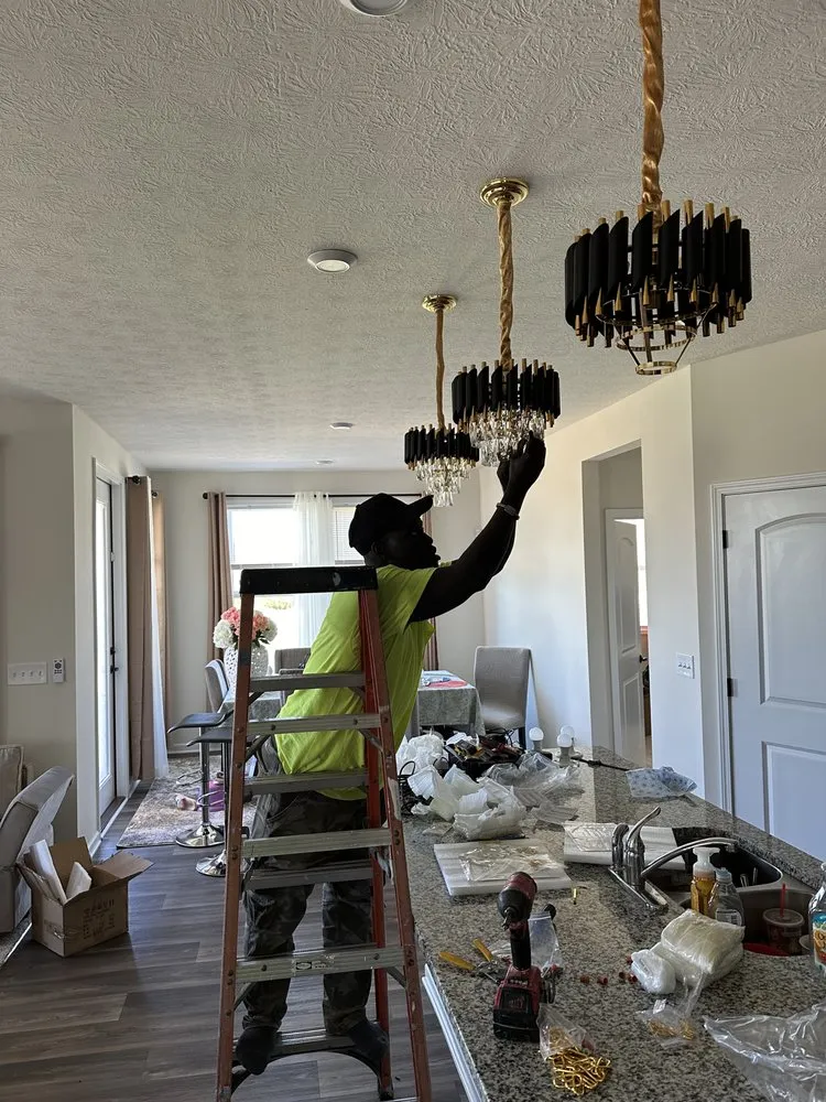 Slide of Diamalaye Electric