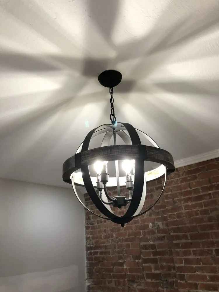 Slide of Diamalaye Electric