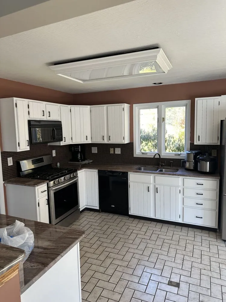 Slide of Diamalaye Electric