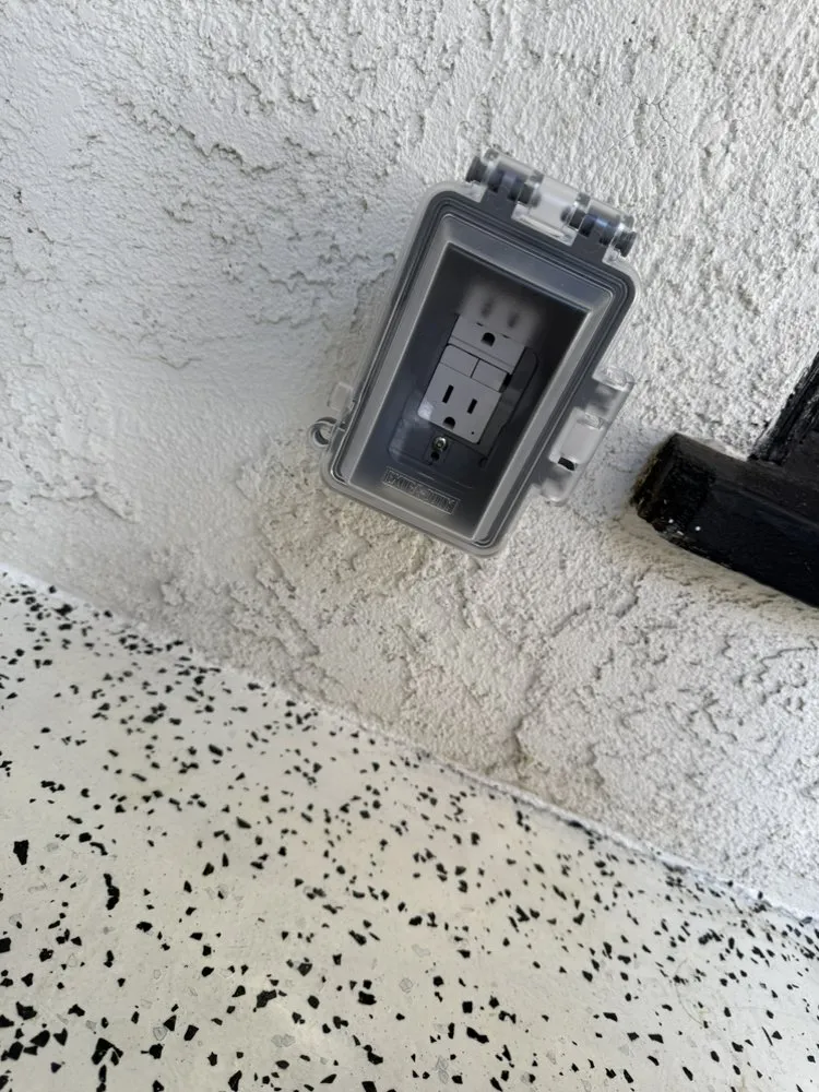 Slide of Diamond Electric