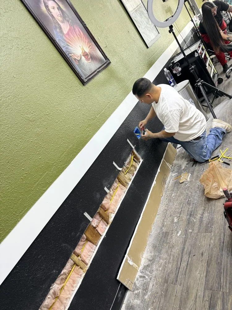 Slide of Diamond Electric