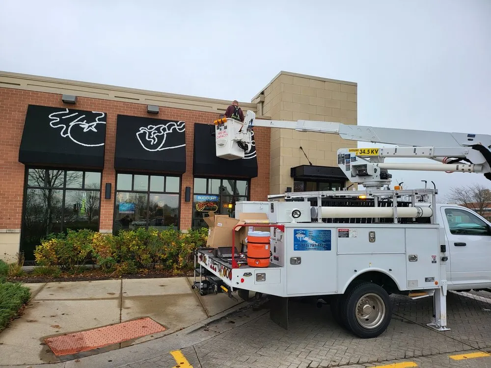 Slide of Diamond Electric