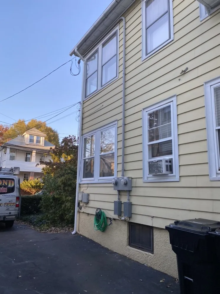 Slide of Diamond Electrical Services