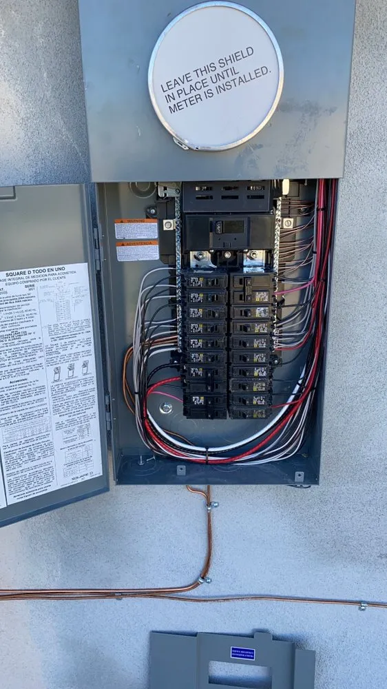 Licensed panel upgrade experts serving Maricopa County, AZ - Diamond Energy Solutions