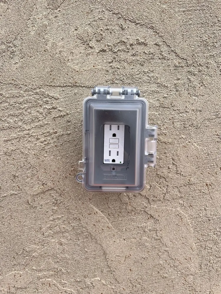 Slide of Diamond Force Electric